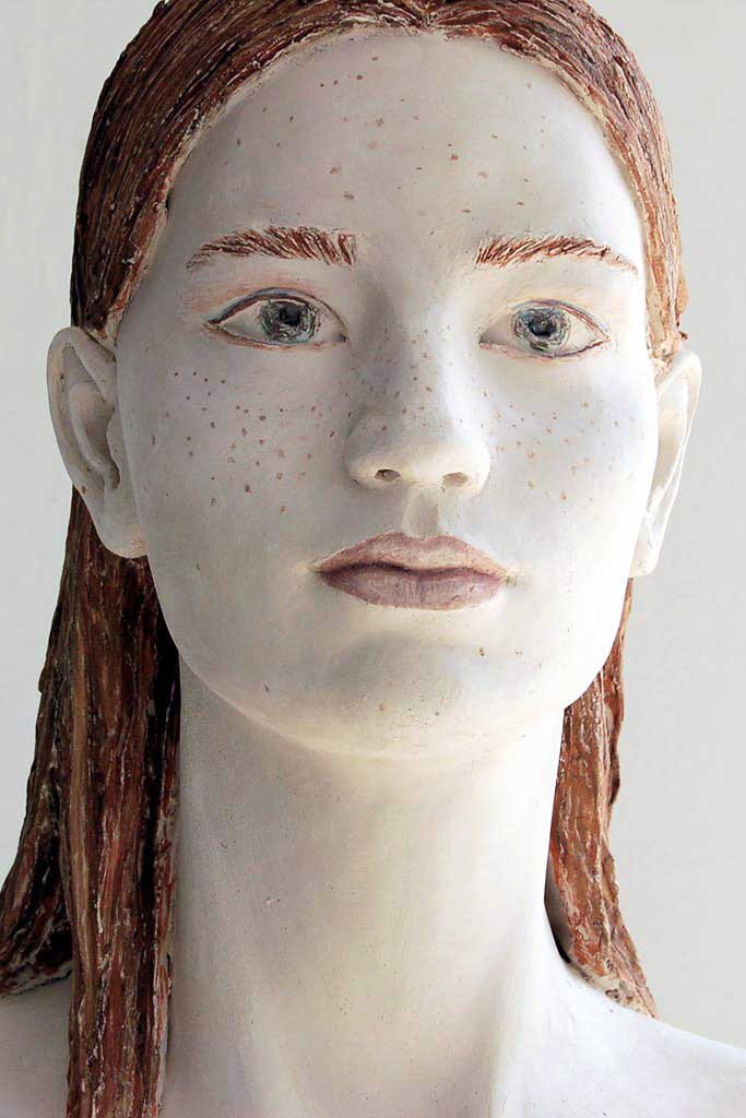 Lilly, Terrakotta engobiert, 50x35x25 cm, 2020